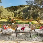 Vila Discreet Luxury With Splendid Views *