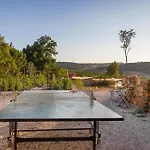 Discreet Luxury With Splendid Views *