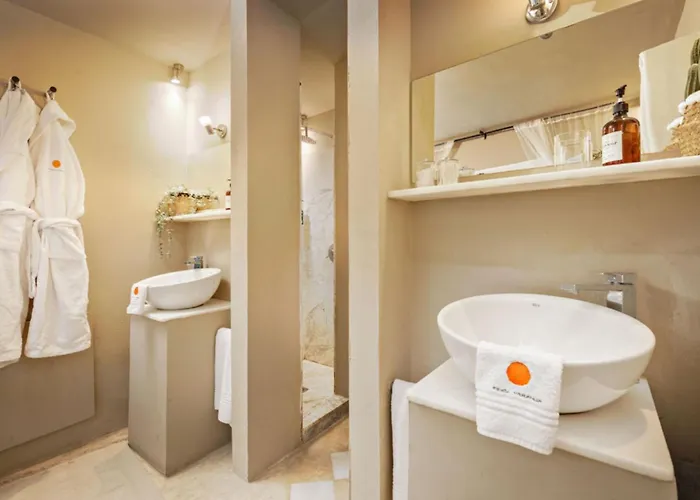 Discreet Luxury With Splendid Views וילה רונדה