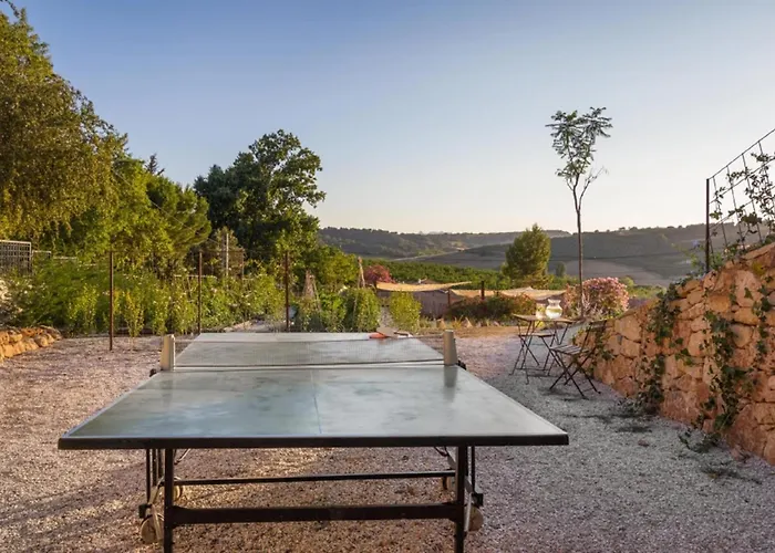 Discreet Luxury With Splendid Views *